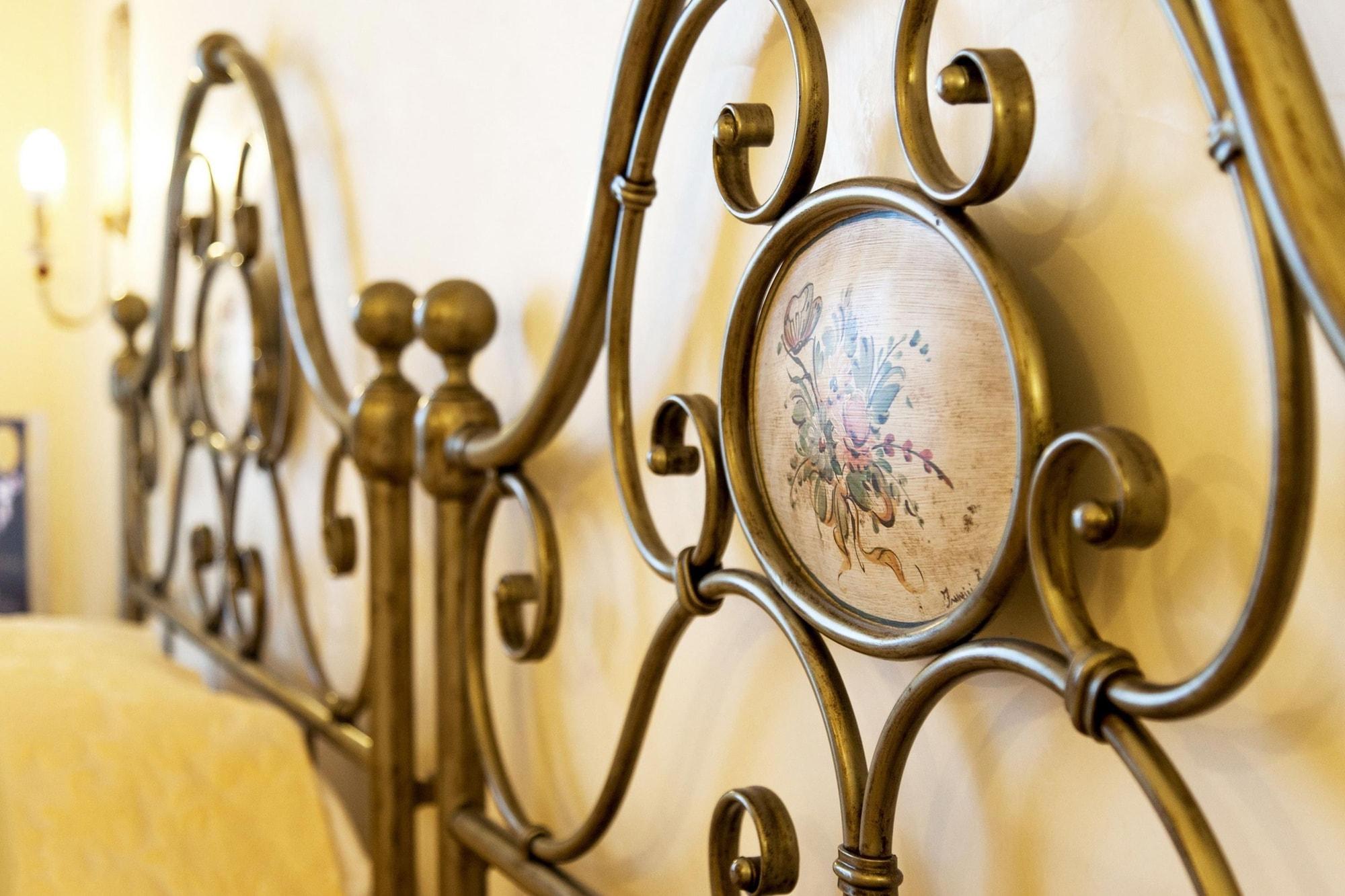 Art Hotel Diamond Naxos Taormina Giardini Naxos Eksteriør billede