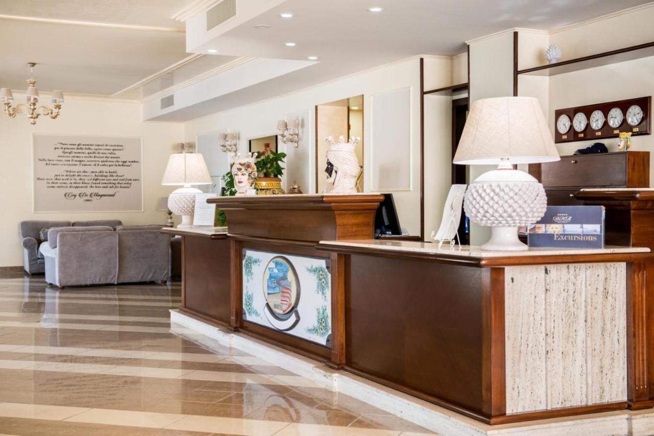 Art Hotel Diamond Naxos Taormina Giardini Naxos Eksteriør billede