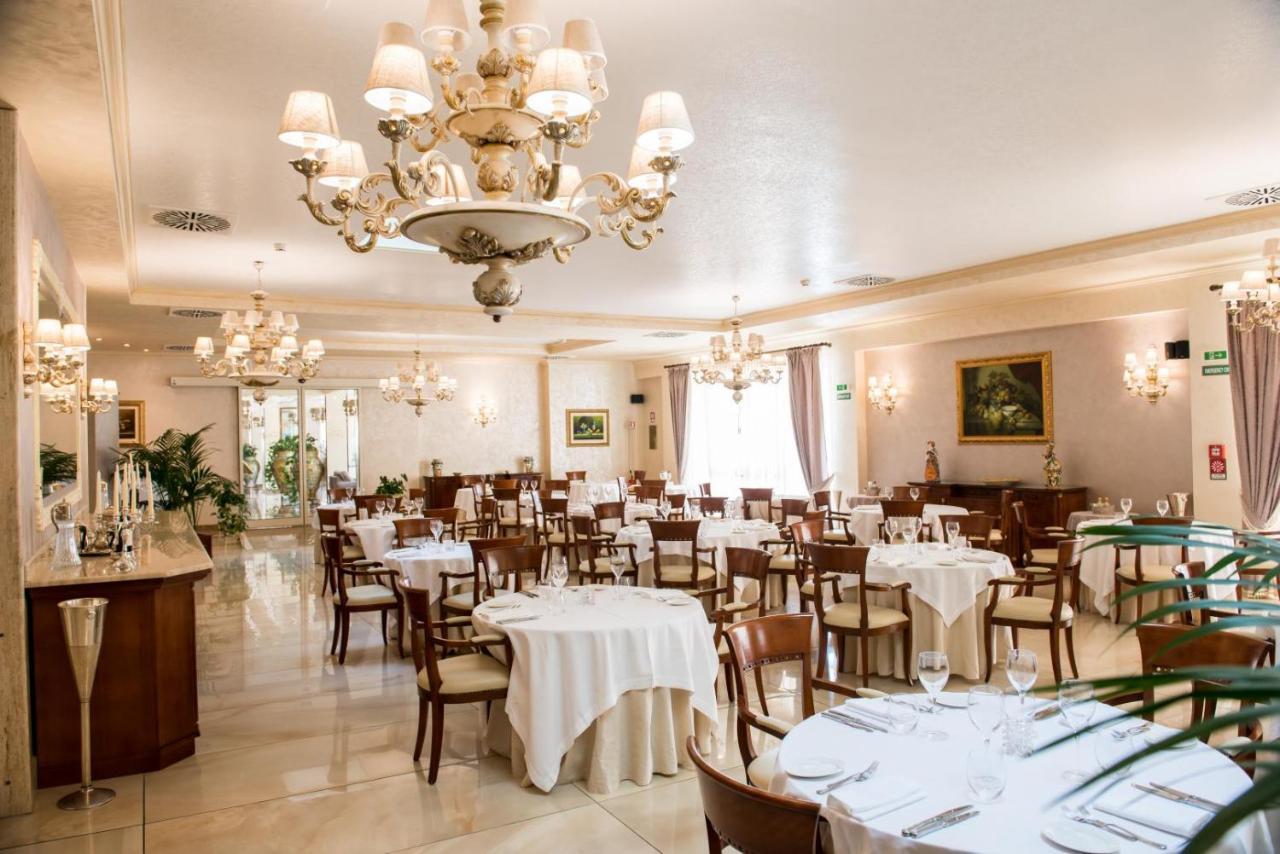 Art Hotel Diamond Naxos Taormina Giardini Naxos Eksteriør billede